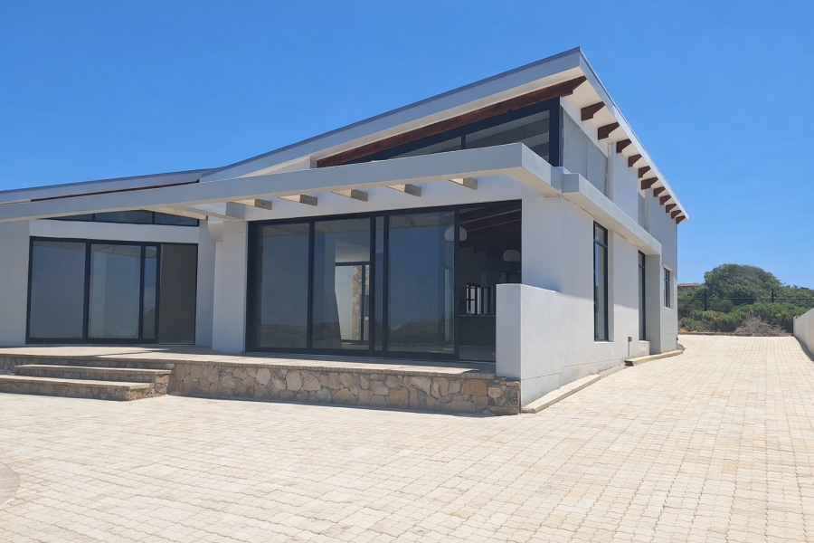 3 Bedroom Property for Sale in Stilbaai Wes Western Cape